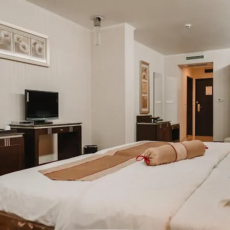 Vega Boutique 3*
